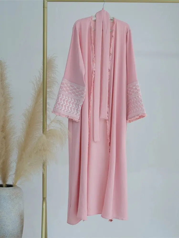 Kimono-Style Abaya – Caftan, Kebaya Dress, and Djellaba for Women