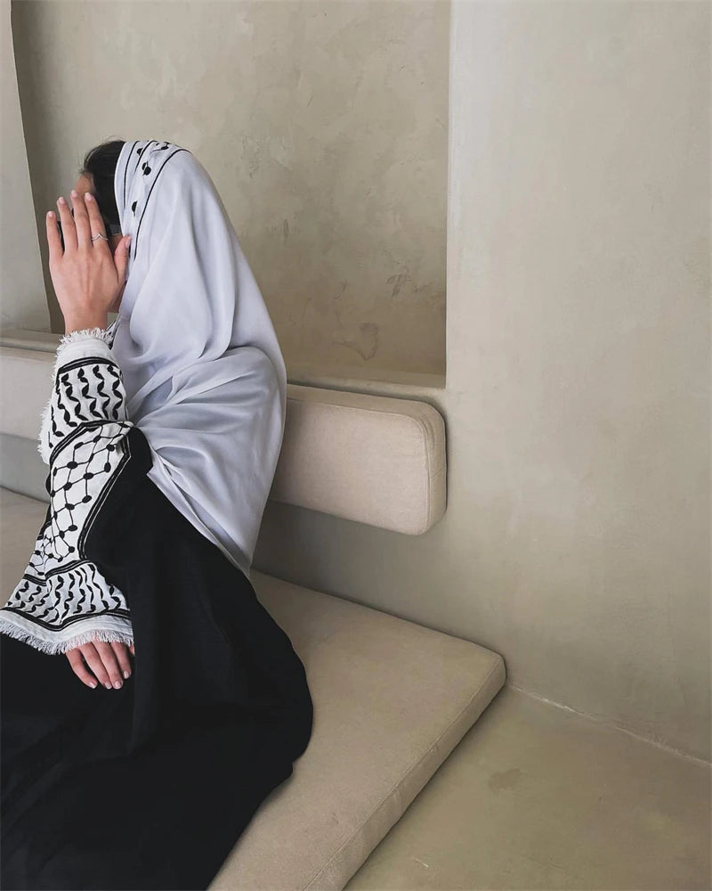 Kimono-Style Abaya – Caftan, Kebaya Dress, and Djellaba for Women