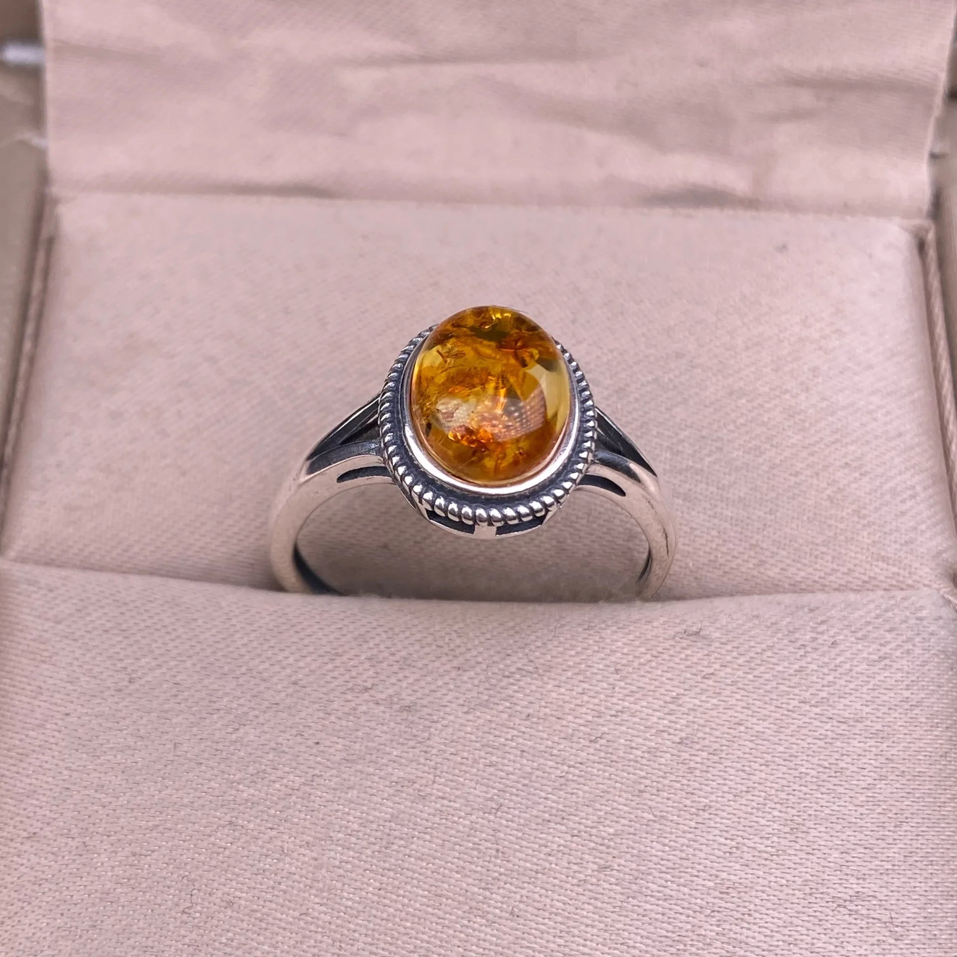 Handcrafted 925 Silver Amber Ring – Organic Fossil Gemstone Design