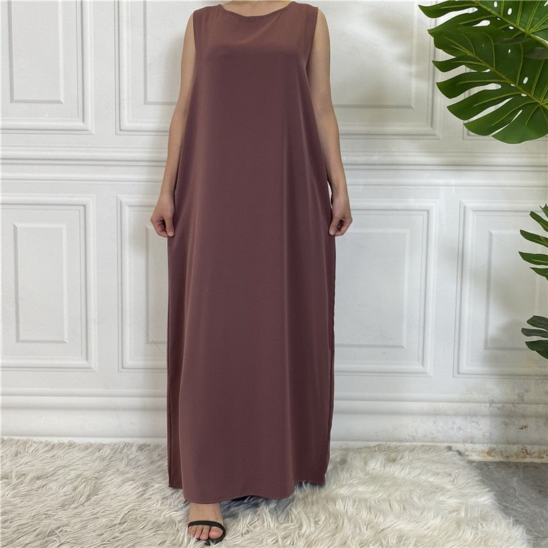 Sleek Chic Abaya for Women