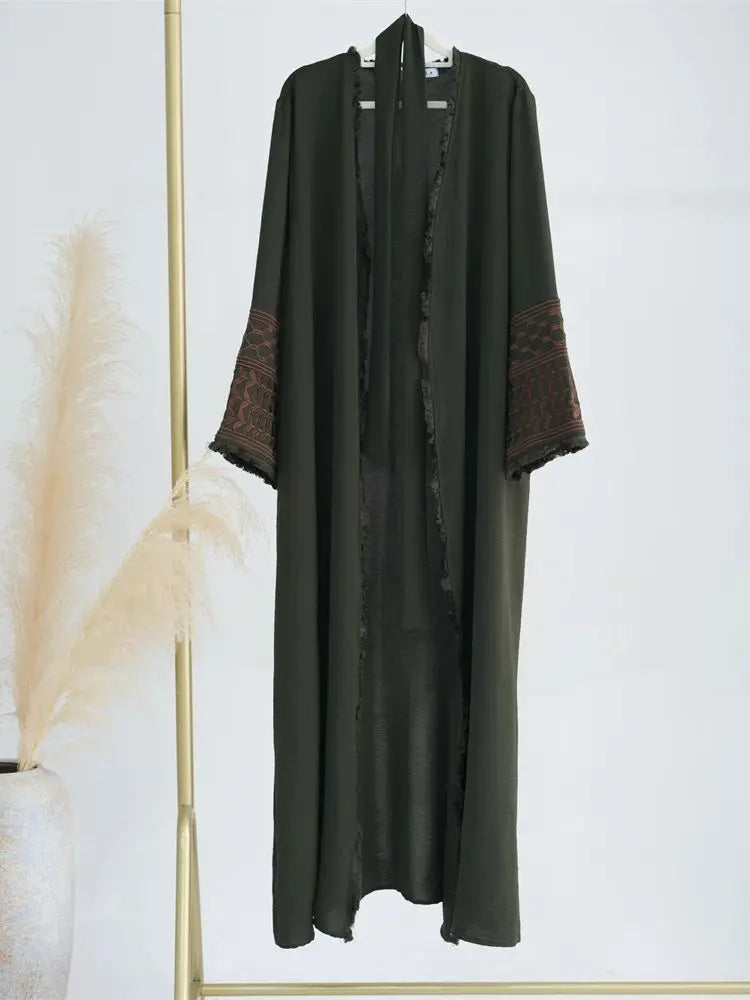 Kimono-Style Abaya – Caftan, Kebaya Dress, and Djellaba for Women