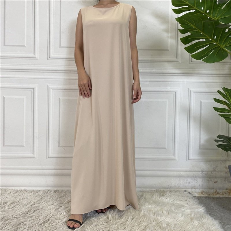 Sleek Chic Abaya for Women