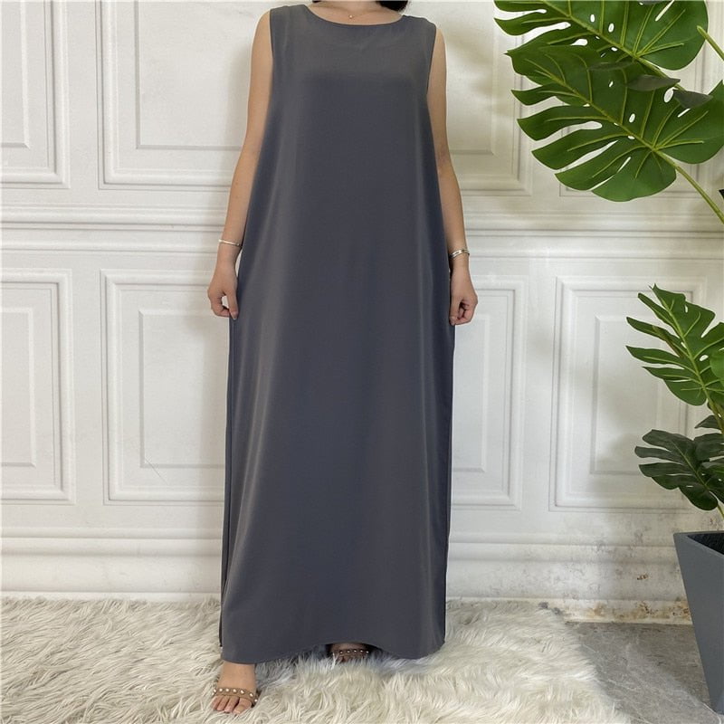 Sleek Chic Abaya for Women
