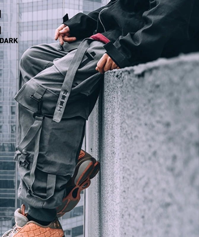 TECHWEAR CARGO PANTS FOR MEN