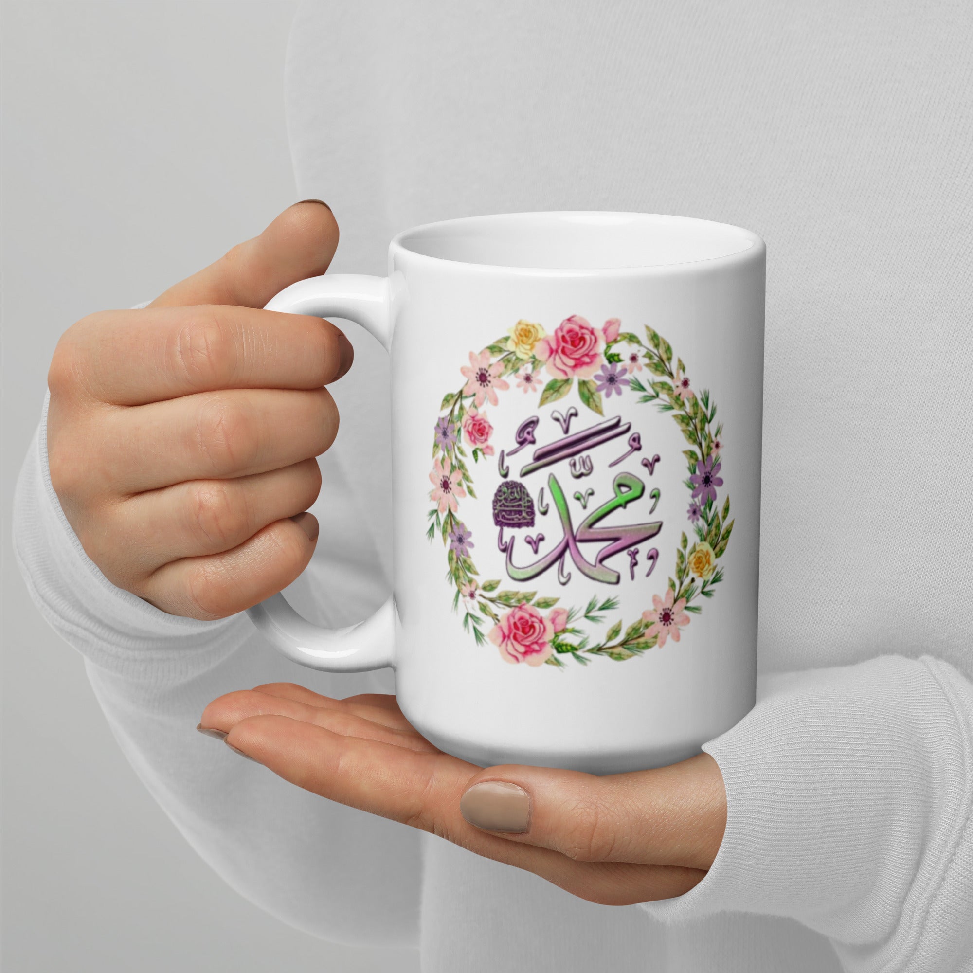 Muhammadan White Flowers glossy mug